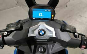 BMW C400X 2019 0C09