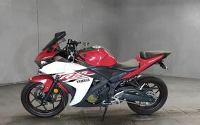 YAMAHA YZF-R25 RG10J