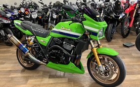 KAWASAKI ZRX1200 DAEG FIN 2017 ZRT20D