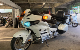 HONDA GL 1800 GOLD WING 2012 SC68