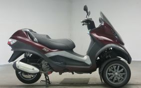 PIAGGIO MP3 250 RL M472