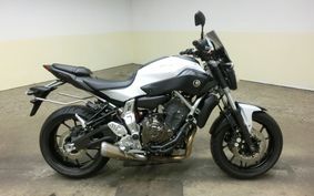 YAMAHA MT-07 2015 RM07J