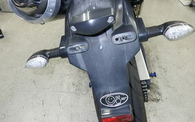 YAMAHA MT-01 2005 RP12