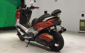 YAMAHA N-MAX SE86J