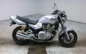 YAMAHA XJR1300 2000 RP03J