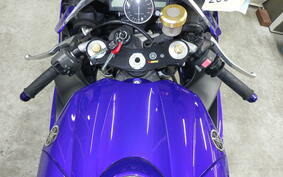 YAMAHA YZF-R1 2005