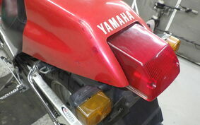 YAMAHA SDR200 2TV