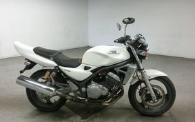 KAWASAKI BALIUS 250 Gen.2 2002 ZR250B