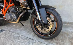 KTM 690 SUPERMOTO T 2014 VS940