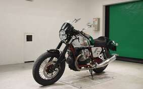 MOTO GUZZI V7 RACER 2011