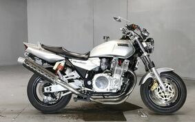 YAMAHA XJR1300 1999 RP01J