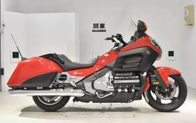 HONDA GL 1800 GOLD WING F6B 2013 SC68