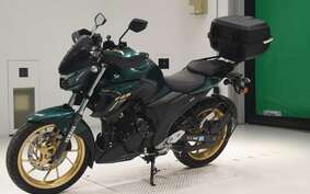 YAMAHA FZS25 RG69