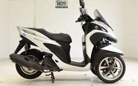 YAMAHA TRICITY 125