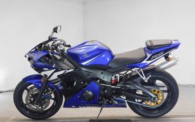 YAMAHA YZF-R6 2003 RJ05