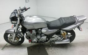 YAMAHA XJR1300 1998 RP01J