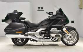 HONDA GL 1800 GOLD WING TOUR DCT SC79