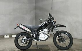 YAMAHA TRICKER DG16J