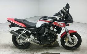 YAMAHA FZ400 1997 4YR