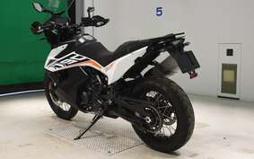 KTM 790 ADVENTURE 2022 TS340