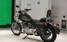 YAMAHA VIRAGO 250 3DM