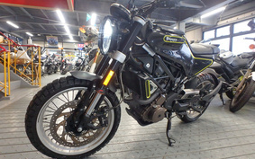 HUSQVARNA SVARTPILEN401 2018