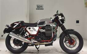 MOTO GUZZI V7 RACER 2014