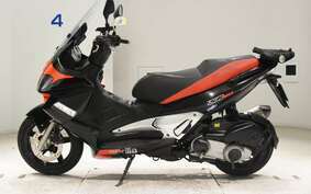 APRILIA SR MAX 300 2013