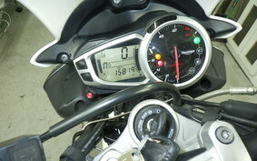 TRIUMPH STREET TRIPLE 85 2013