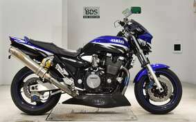 YAMAHA XJR1300 2003 RP03J