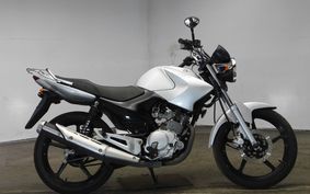 YAMAHA YBR125 RE05