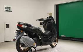 YAMAHA N-MAX SEG6J