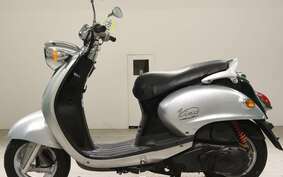 YAMAHA VINO 125 SE24