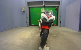 HONDA CBR400R 2013 NC47