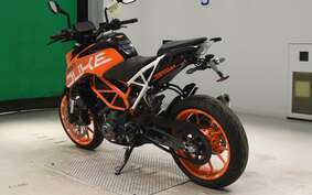 KTM 390 DUKE 2018 JPJ40