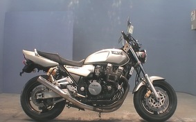 YAMAHA XJR1200 1995 4KG