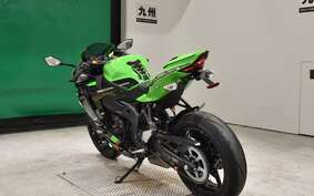 KAWASAKI ZX-25R ZX250E