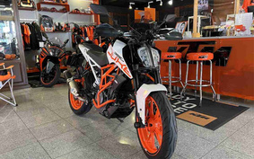 KTM 390 DUKE 2018 JPJ40