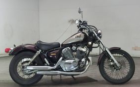 YAMAHA VIRAGO 250 3DM