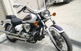 YAMAHA DRAGSTAR 250 2001 VG02J