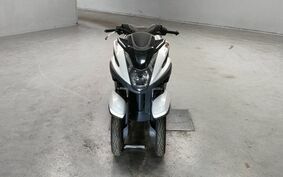 YAMAHA TRICITY 125 SE82J