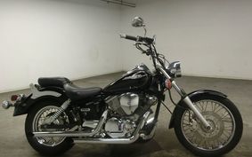 YAMAHA DRAGSTAR 250 VG02J