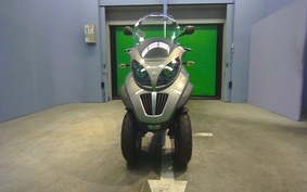 PIAGGIO MP3 250 LT M641