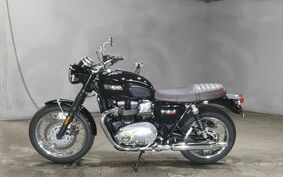 TRIUMPH BONNEVILLE T100 2020 DAD70