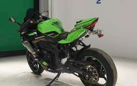 KAWASAKI ZX-25R ZX250E