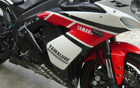 YAMAHA YZF-R1 2006 RN12