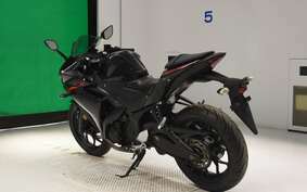 YAMAHA YZF-R25 A RG10J