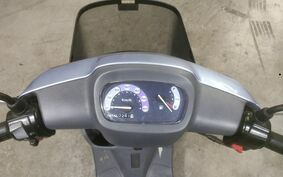 YAMAHA JOG POCHE SA08J