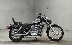 YAMAHA VIRAGO 250 3DM