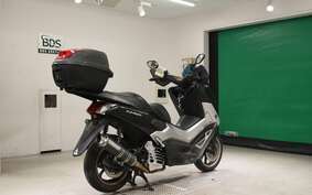 YAMAHA N-MAX SE86J